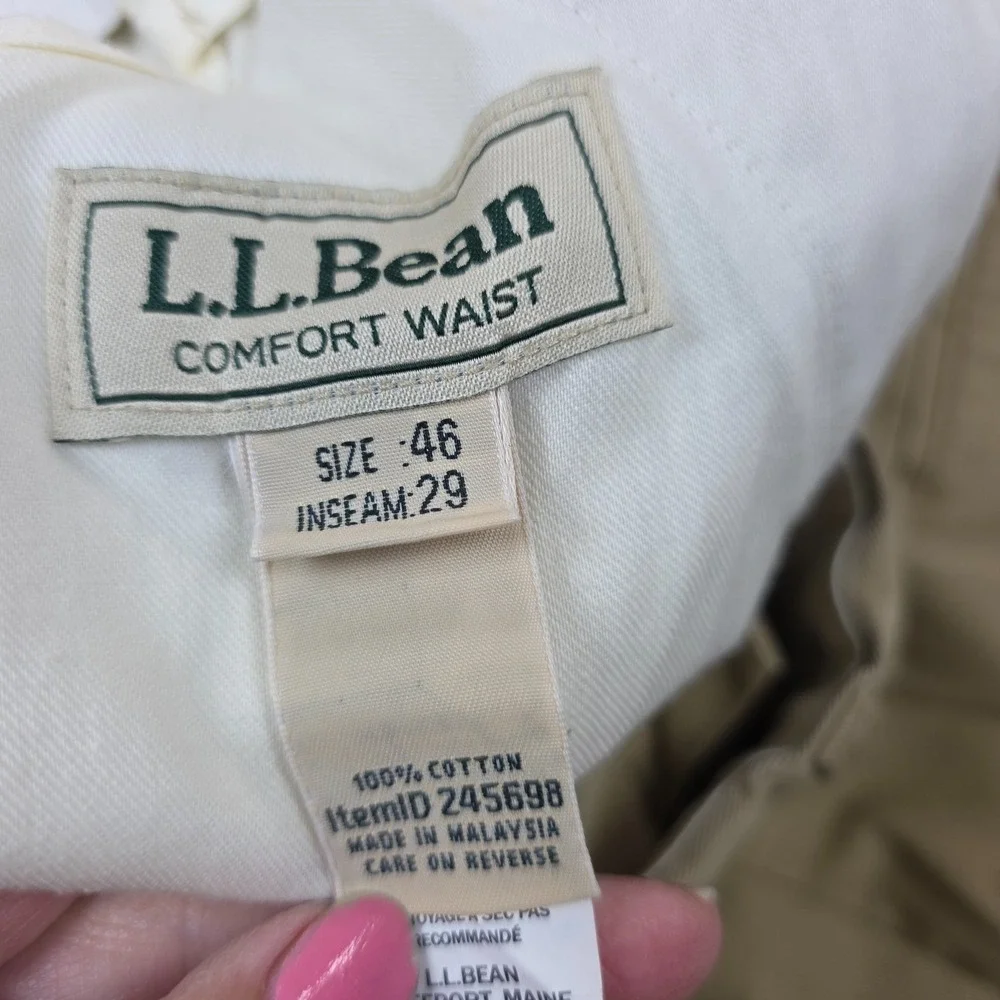 L.L.Bean Pants Mens W46 L29 Beige Wrinkle Free Cotton Pockets Comfort Waist NWT